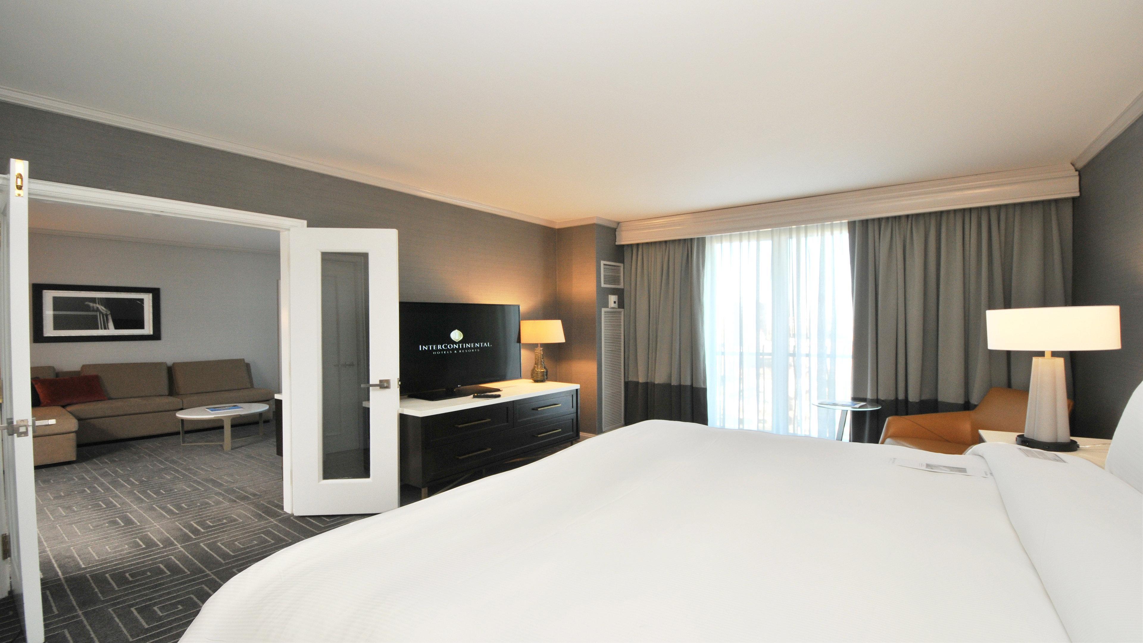 อินเตอร์คอนติเนนตัล แคนซัสซิตี้ แอท เดอะพลาซา Hotel ภายนอก รูปภาพ
