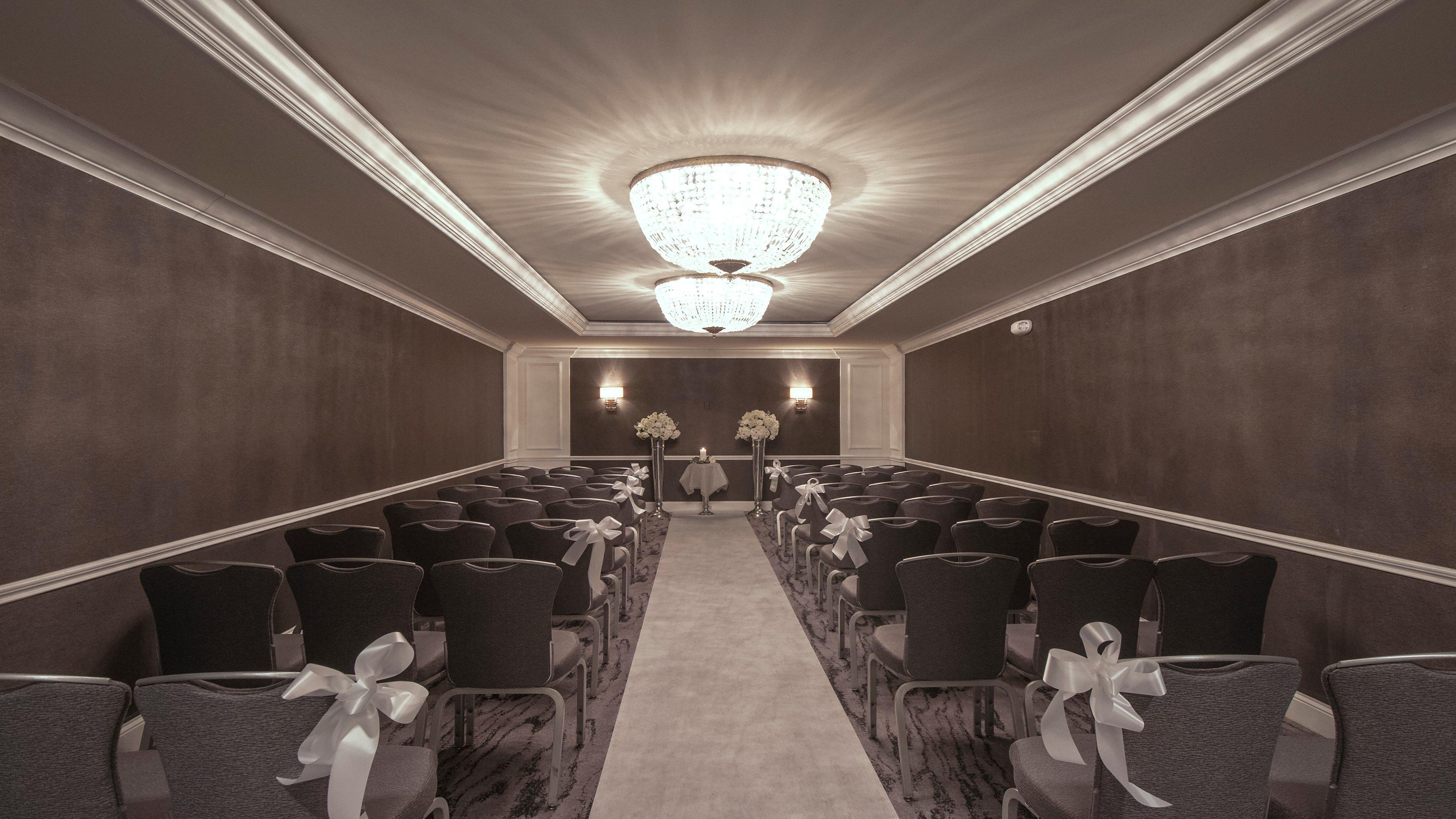 อินเตอร์คอนติเนนตัล แคนซัสซิตี้ แอท เดอะพลาซา Hotel ภายนอก รูปภาพ