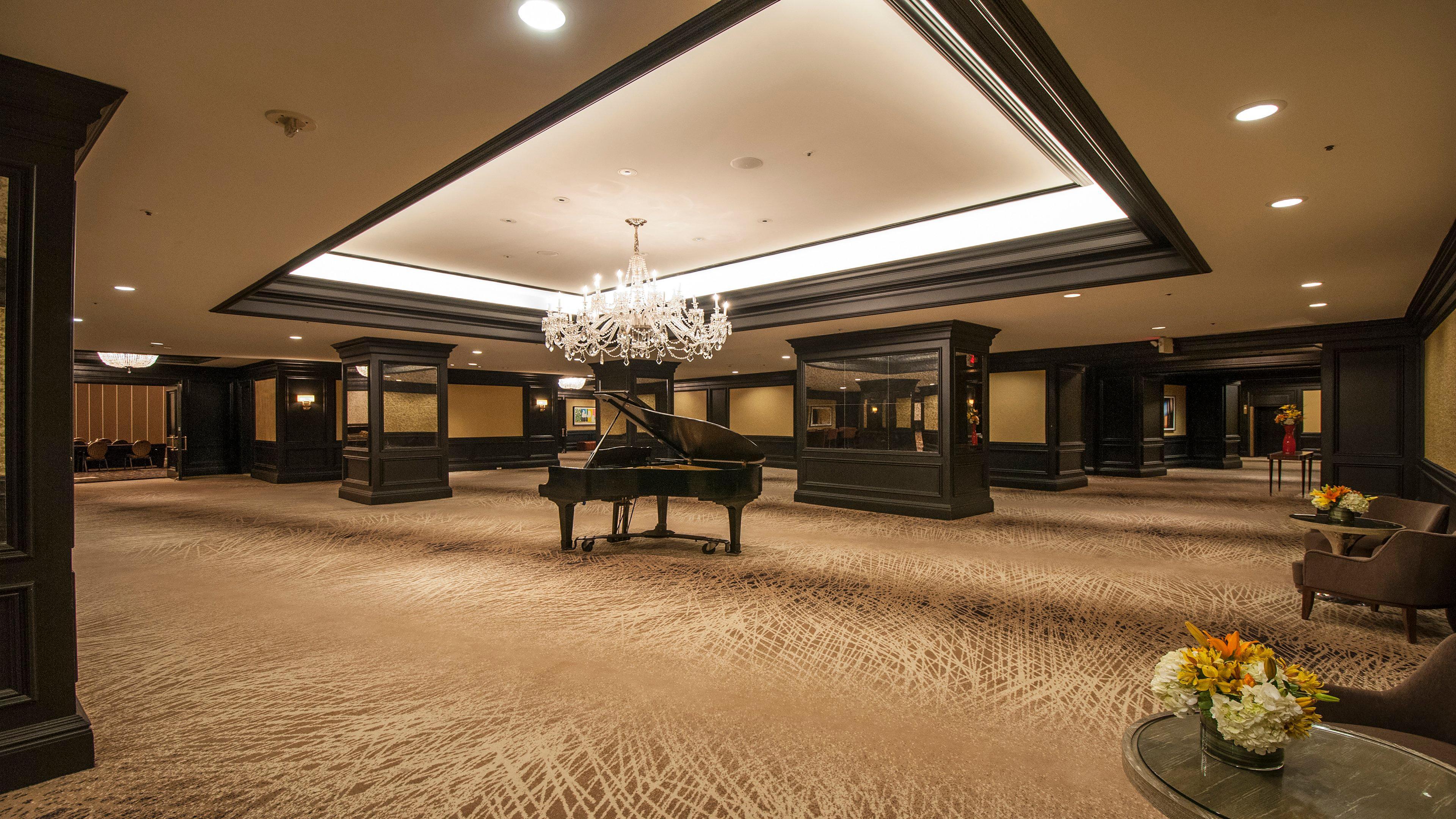 อินเตอร์คอนติเนนตัล แคนซัสซิตี้ แอท เดอะพลาซา Hotel ภายนอก รูปภาพ