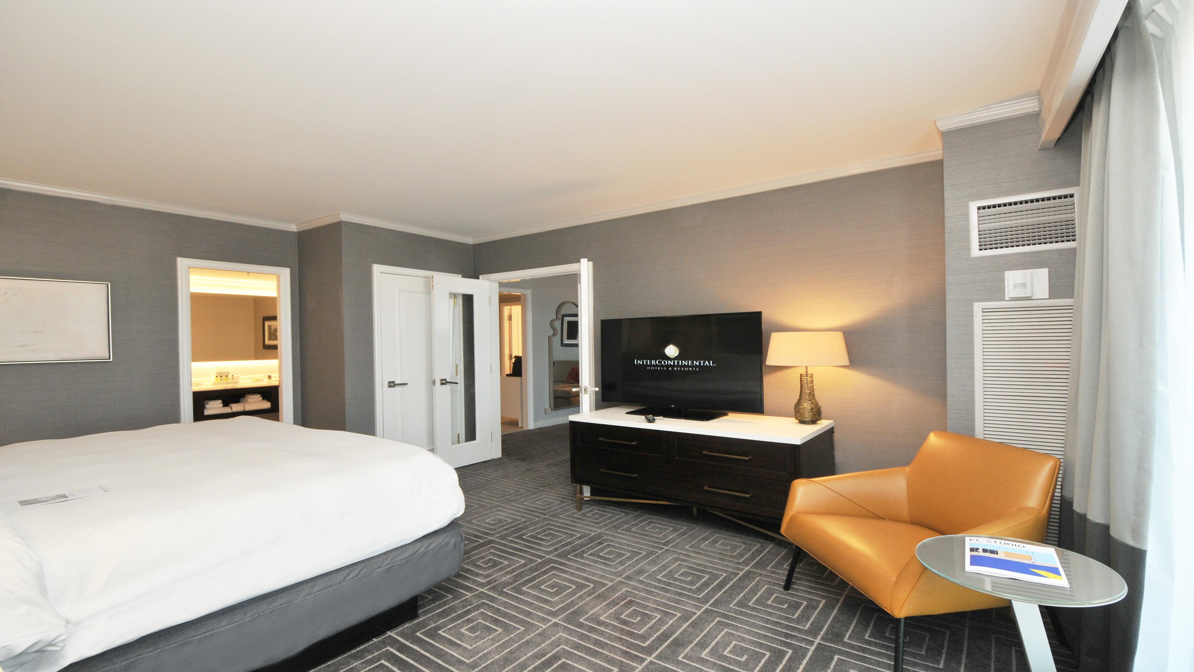 อินเตอร์คอนติเนนตัล แคนซัสซิตี้ แอท เดอะพลาซา Hotel ภายนอก รูปภาพ